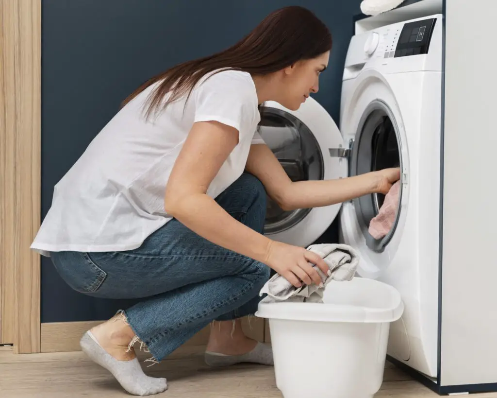 How to Use a Semi Automatic Washing Machine