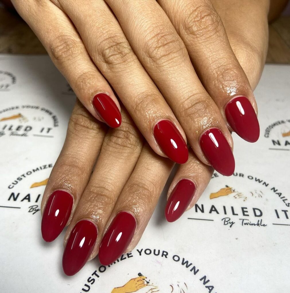red wedding nails